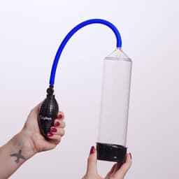 EasyToys - Penispomp met Knijpbal - Sex Toys voor Mannen - Voor een Hardere en Langere Erectie - 20 cm - Zwart — thumbnail 2