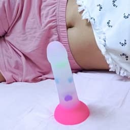 Banoch | Dildo Heart | siliconen glitter hart met roze zuignap | 17 cm lang | Ø 3,4 cm — thumbnail 4
