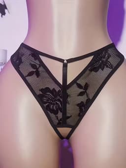 Lingerie Setje voor Vrouwen - Zwarte Open Bust Beugel BH & String met Open Kruis - Lingerie Erotisch - Maat XL — thumbnail 2