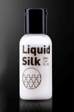 Liquid Silk - Sex Lube - Hybride Glijmiddel - Veilig voor Condooms - Ook voor Massage 50 ml — thumbnail 2