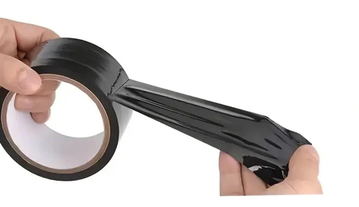 Bondage Tape / Touw Zwart – SM Accessoire – No Stick Statische Tape – Huidvriendelijk & Veilig voor Volwassenen — afbeelding 1
