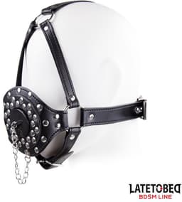 Open Mouth Gag Head Harness with Plug Stopper - Black - LATETOBED BDSM LINE Gezichtsharnas met Wasbak Stopper - Gag Verstelbaar — thumbnail 1