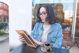 Set Koffiekopjes met Kusjes voor Koppels - Cadeau voor Bruiloft, Jubileum of Valentijnsdag — thumbnail 5
