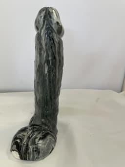 Handbeschilderde Piemelkunst van Keramiek Gips – Uniek Kunstobject – 18,5 cm – Cadeau & Decoratie - zwart/wit — thumbnail 1