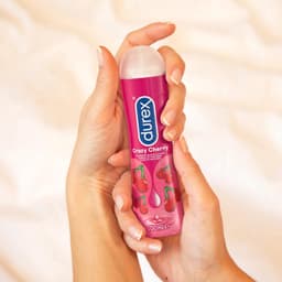 Durex - 2 Glijmiddelen Waterbasis - Crazy Cherry 100ML - Natural Extra Sensitive Glijmiddel 100ML — thumbnail 2