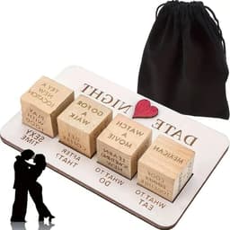 Date Night Dobbelspel - Koppelspel Spel - Romantische Avond - 4 Houten Dobbelstenen - 4 Dobbelstenen - Natuurlijk Hout — thumbnail 1