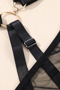 Zwarte Doorschijnende Mesh Body Teddylingerie met V-hals, Gouden Ring en Strappy Jarretelgordel Sexy lingerie | Sexy bodysuit dames | Erotische lingerie voor dames | Body lingerie | Bodies | kanten body | Sexy bodystocking | Sexy lingerie setje eroti — thumbnail 4