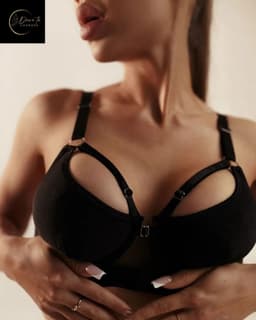Sexy Lingerieset Dames – Sexy Lingerie – Erotische Lingerie Set – 4-delige Jarretelset – Zwart Satijn – Beugel BH – High Waist Lingerie – Boudoir Set – Chique – High End – Madam Hommard – Exclusief – Cadeau Set – Dare to Undress – XS, S, M, L, XL — thumbnail 3