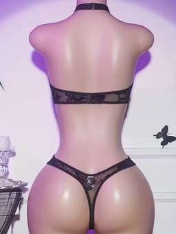 Lingerie Setje voor Vrouwen - Zwarte Open Bust Beugel BH & String met Open Kruis - Lingerie Erotisch - Maat M — thumbnail 4