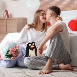 Houten Decoratie Pinguïn Liefdespaar Cadeau voor Jubileum en Valentijnsdag — thumbnail 5