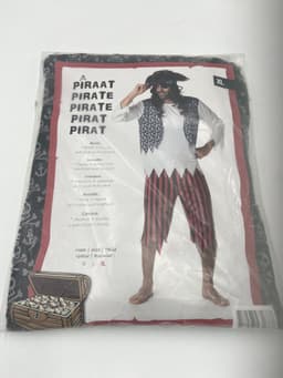 Verleidelijke Piraat Verkleedset – Gestreepte Broek, Gerafelde Blouse, Skull Vest & Hoofddoek – XL — thumbnail 2