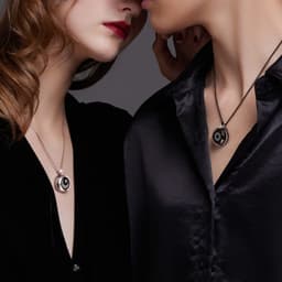 SnelShoppen - TOTWOO Vibrerende Ketting Touch met Afstandsbediening - Uniek Jubileumcadeau voor Hem of Haar - Modern Design in Zwart en Goud — thumbnail 5
