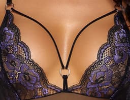 Stijlvolle Body Ouvert met Open Kruis — thumbnail 4