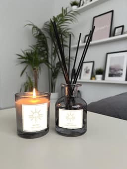 Luxe Geschenkset voor Kaarsen en Diffuser - Perfect Cadeau voor Vrouwen - Ontspanning en Sfeer — thumbnail 3