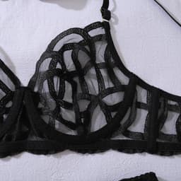 Luxe Lingerieset Dames – Sexy Lingerie – Erotische Lingerie Set – 4-delige Jarretelset – Zwart Kant – Beugel BH – High Waist Lingerie – Boudoir Set – Chique – High End – Madam Hommard – Exclusief – Cadeau Set – Dare to Undress – XS, S, M, L — thumbnail 5