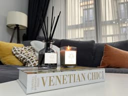 Luxe Geschenkset voor Kaarsen en Diffuser - Perfect Cadeau voor Vrouwen - Ontspanning en Sfeer — thumbnail 4