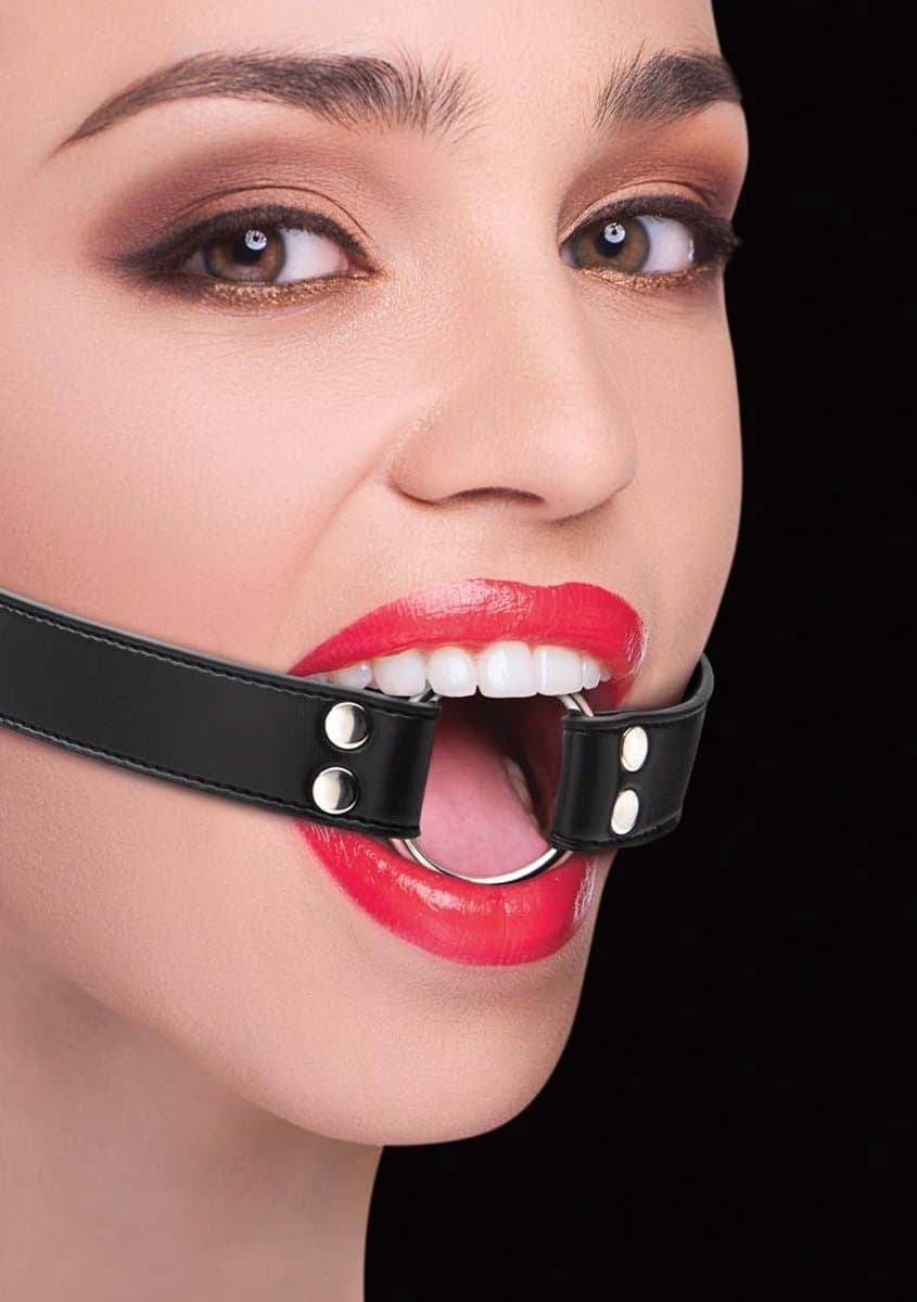 Ouch! – Ring Gag Mond Knevel met Open Ring voor Speeltjes of Vlees – Zwart — afbeelding 1